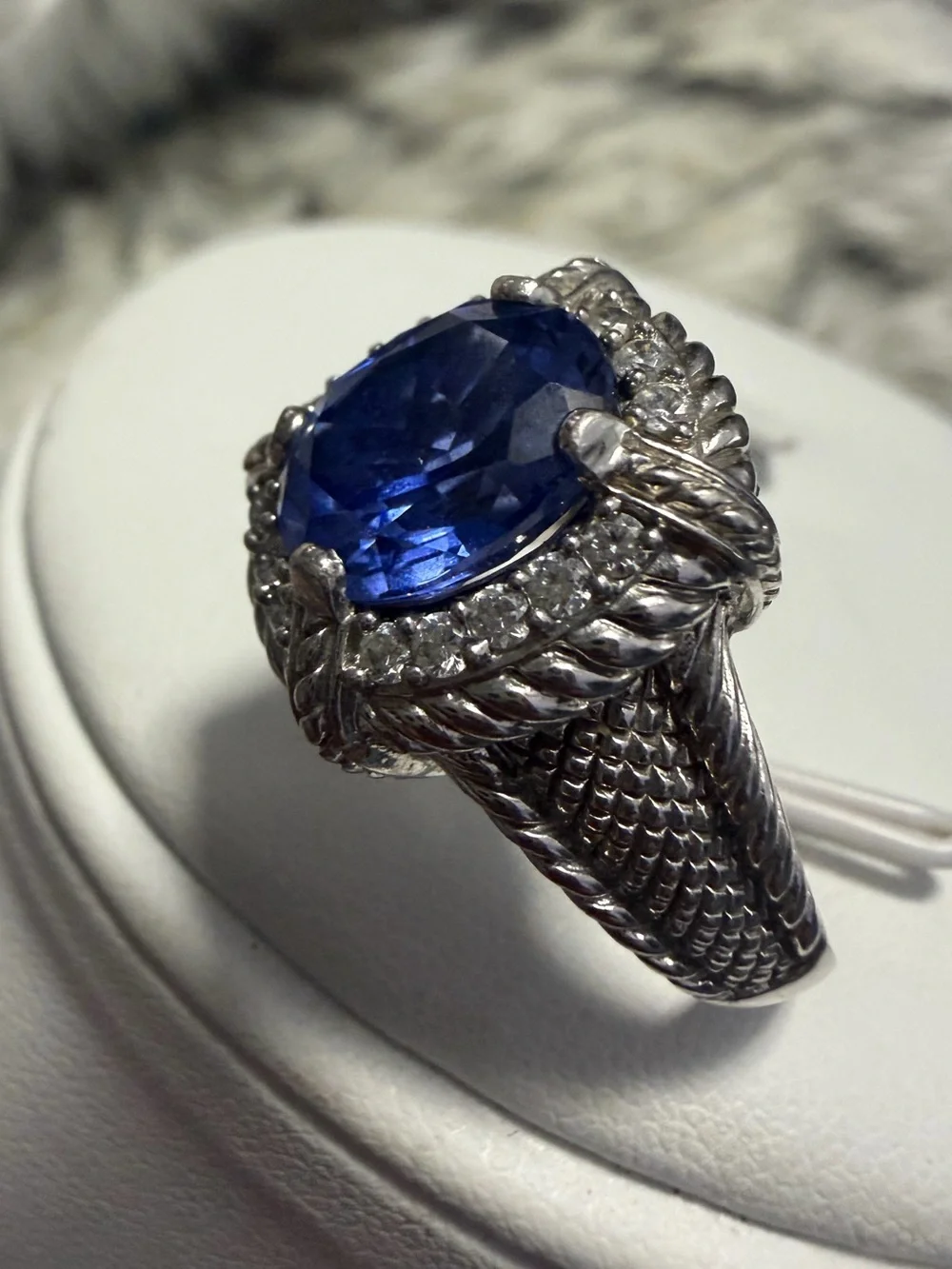 Judith Ripka 925 Sterling Silver Blue Sapphire Statement Ring Size 9